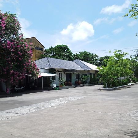 Nha Khach Hai Quan Ðố Sơn Eksteriør billede